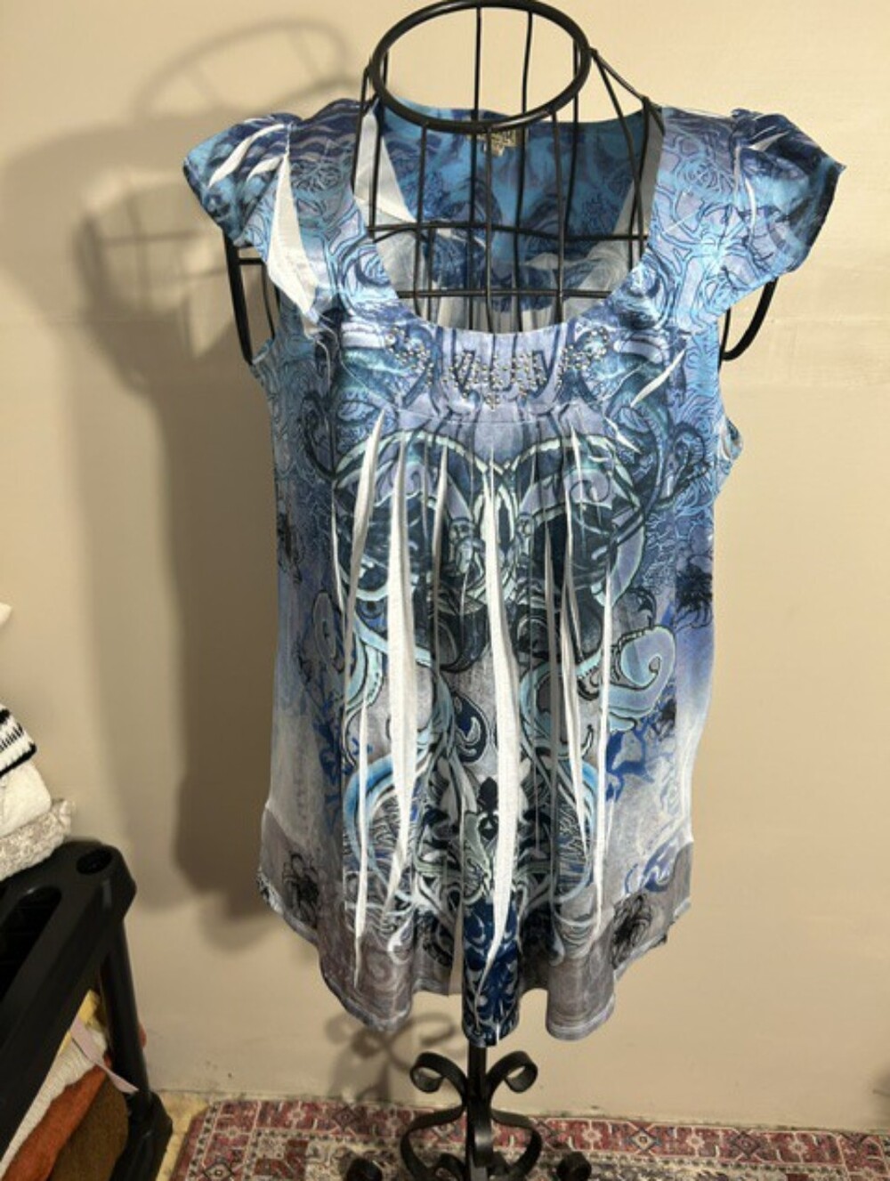 boho one world size large womans shirt blue print  pretty blouse tank top tunic